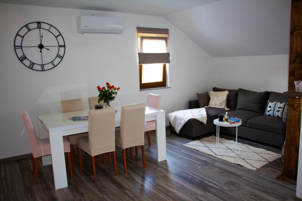 Ferienwohnung Timeless Gospić Exterior foto